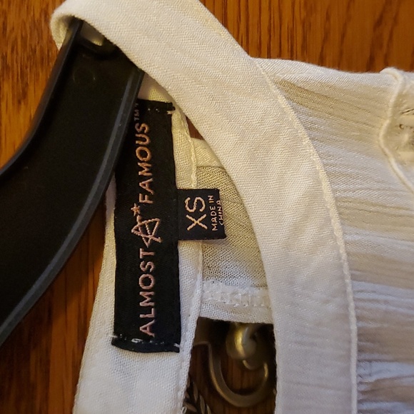 Brand new top - Picture 2 of 6